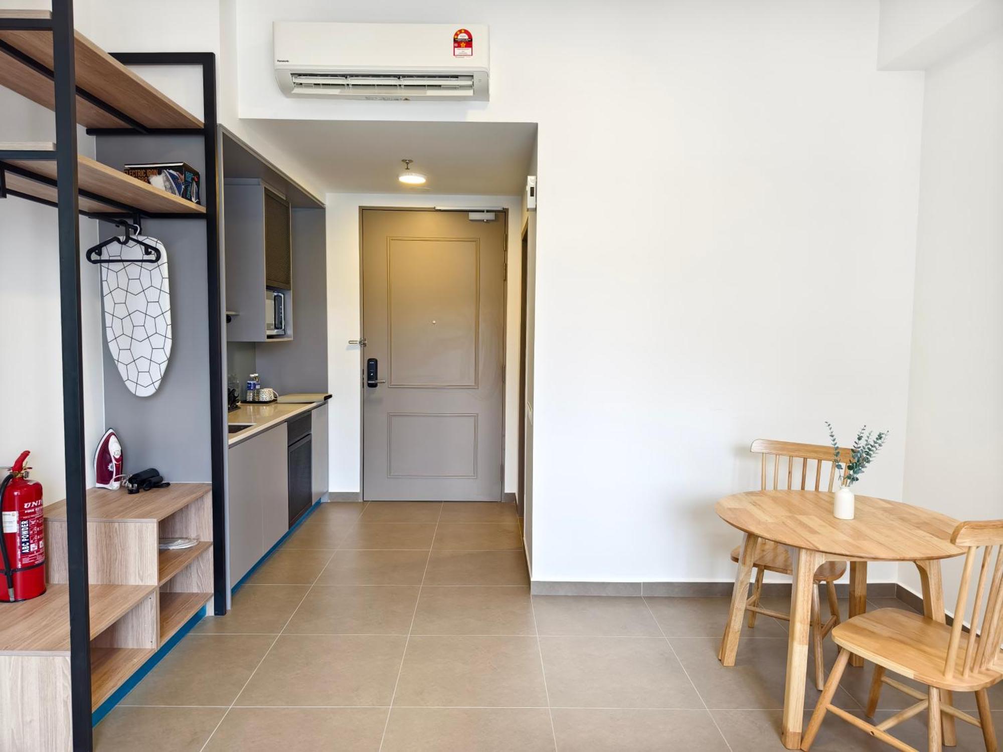 Mossaz Suites Empire City By Starwood Petaling Jaya Exterior foto
